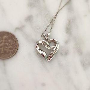10k JWBR 8 Diammond White Gold Heart Penant Necklace
